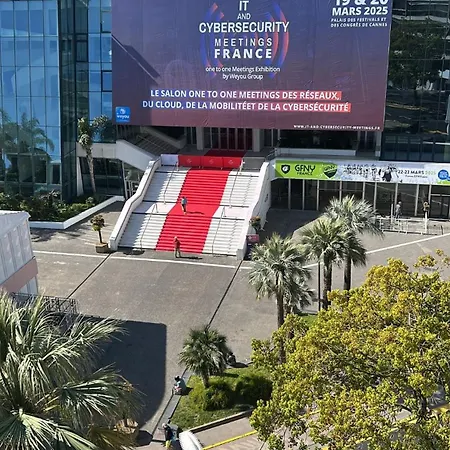 6 Croisette Beaches Sea View And Palais Des Festivals Apartment Cannes